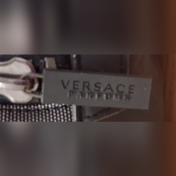 EUC Versace Parfums Large Black & Grey Nylon Travel Toiletry Makeup Cosmetic Bag - Picture 9 of 10